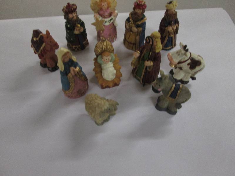 Lot of 4  Miniature 11 pc Nativity...