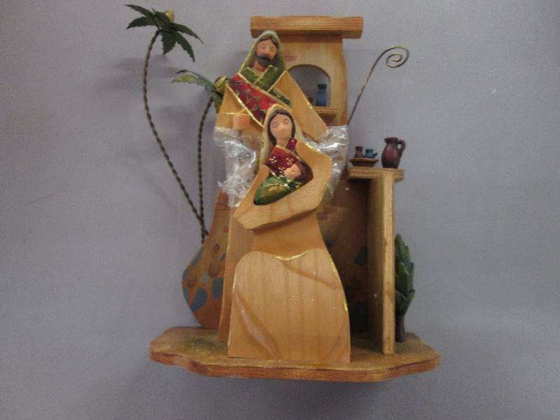 Wood Crafted Holy Family Musical 10...