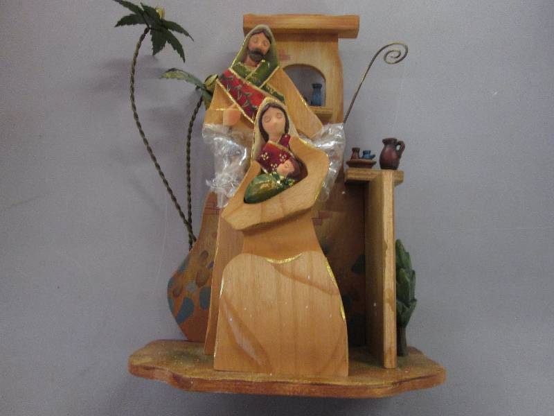 Wood Crafted Holy Family Musical 10...