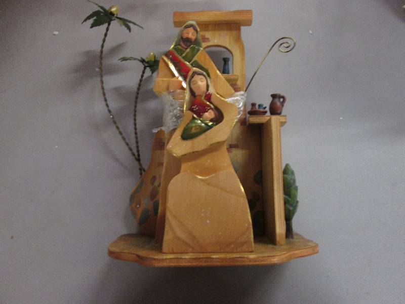 Lot of 6Wood Crafted Holy Family M...