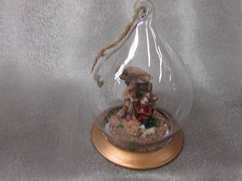 Lot of 6  Nativity Ornaments 3.5 i...