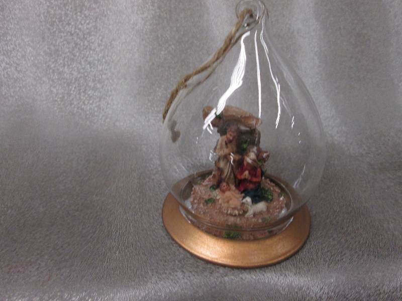 Lot of 6  Nativity Ornaments 3.5 i...