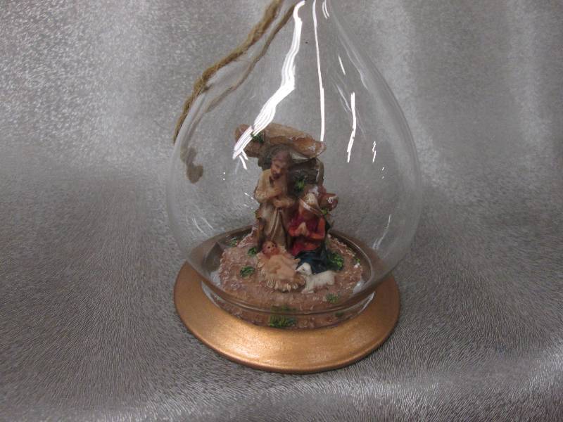 Lot of 6  Nativity Ornaments 3.5 i...