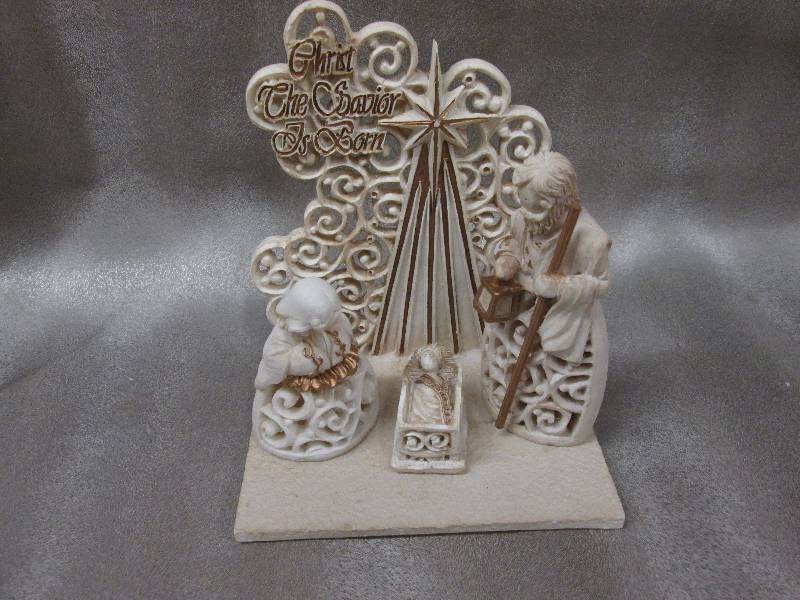 Lot of 4  4pc ivory Nativity Set 6...