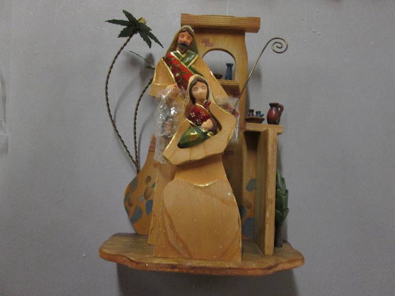 Lot of 6 Wood Crafted Holy Family ...