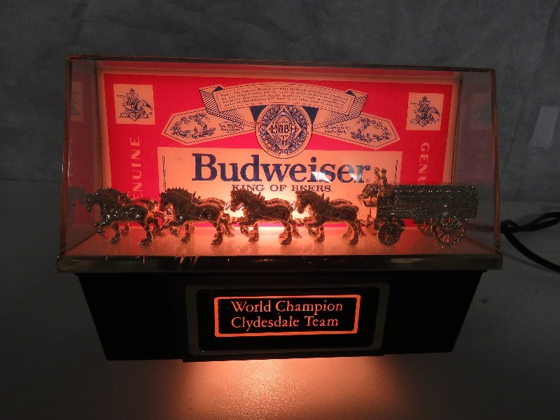 lot 48 image: Budweiser World Champion Clydedale team Light