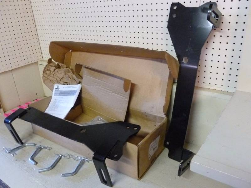 New 5th Wheel Mounting Plate Kit