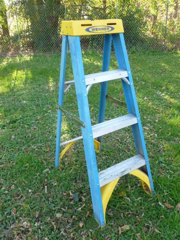 Step Ladder