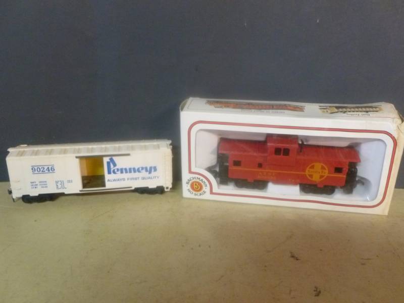 HO Scale Train Cars