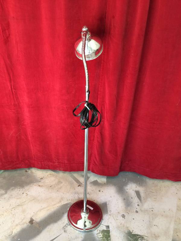 lot 104 image: Retails New $170 Nightingale Cool Touch Chrome Gooseneck Industrial Medical Exam Light Lamp - Excellent Condition See URLS Below