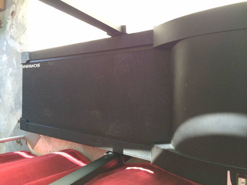 lot 129 image: Schwinn Heavy Duty Treadmill