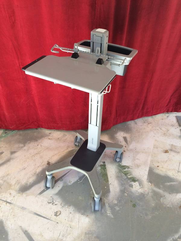 lot 108 image: WOW Retails New $810 Ergotron Neo-Flex Laptop Mobile Flexible Notebook Height Adjustible WorkSpace Model 24-186-055 Excellent Condition See URLS Below