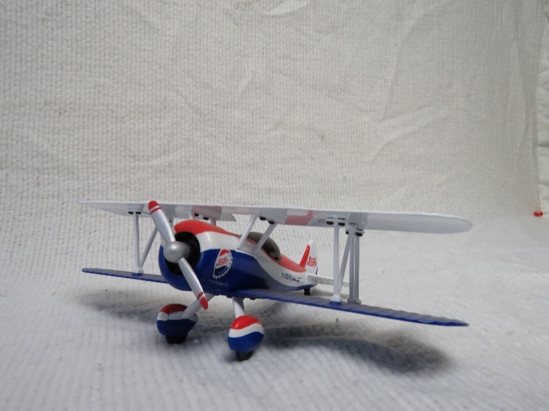 lot 7 image: Limited Edition Pepsi BiPlane