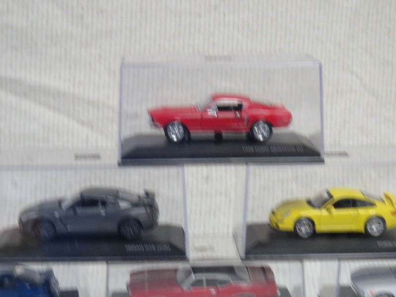 lot 18 image: Viintage Cars