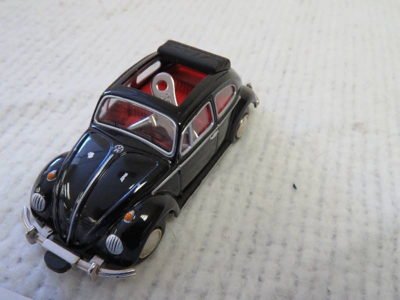 lot 104 image: Vintage Key Car