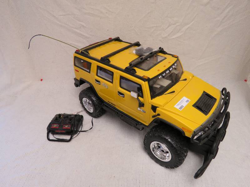 lot 155 image: Collectible Hummer