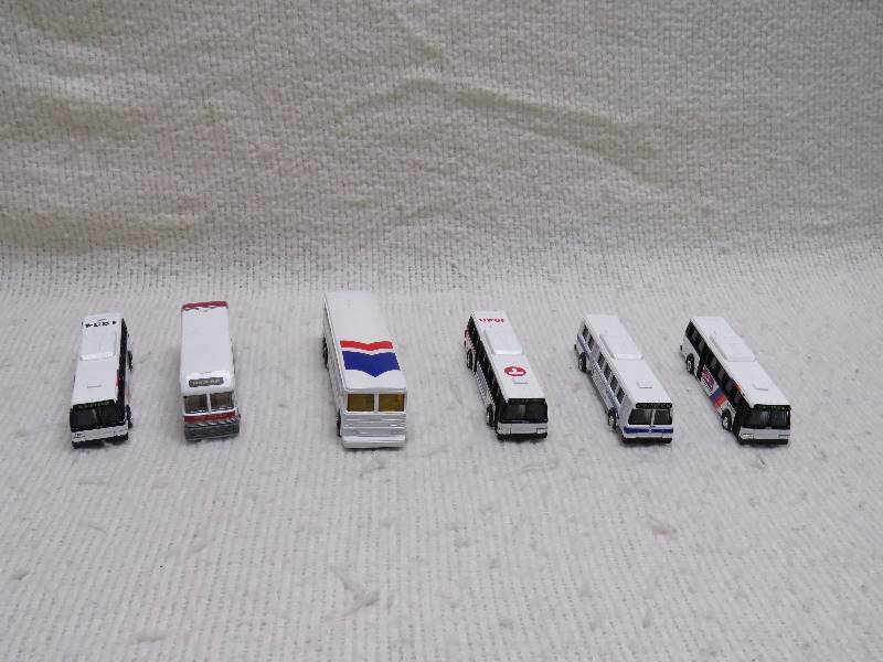 lot 168 image: Collectible Buses