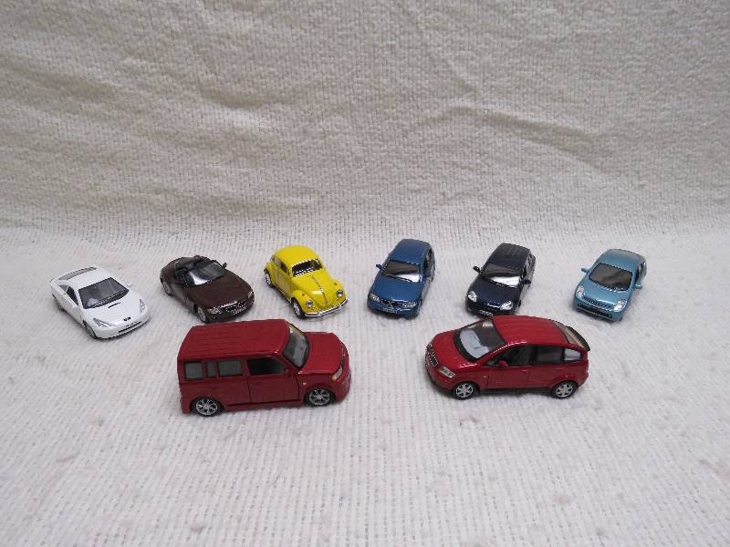 lot 183 image: Collectible cars