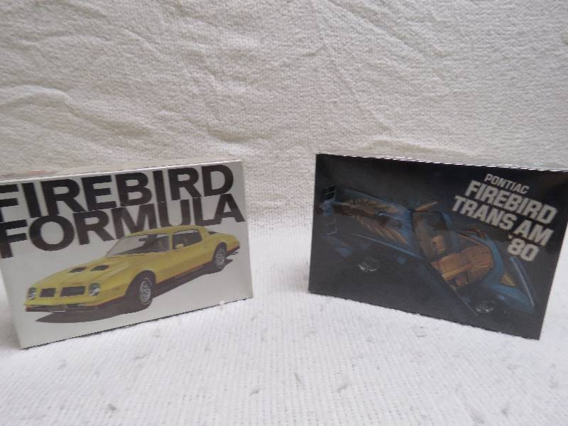 lot 187 image: Vintage Model Kits