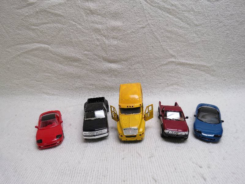 lot 190 image: Collectible cars