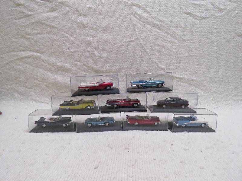 lot 405 image: Collectible cars