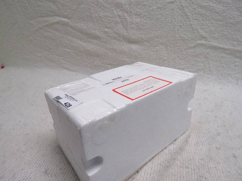 lot 428 image: Franklin Mint Corvette