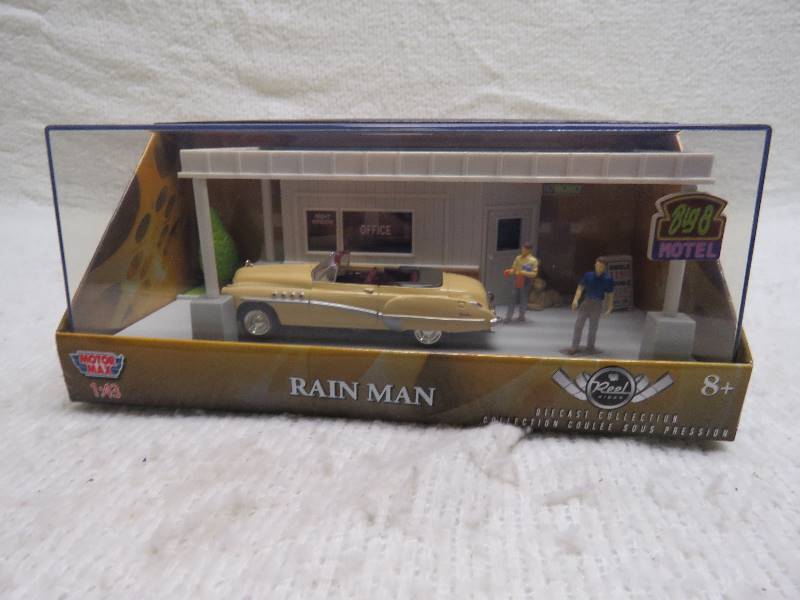 lot 451 image: Collectible Car