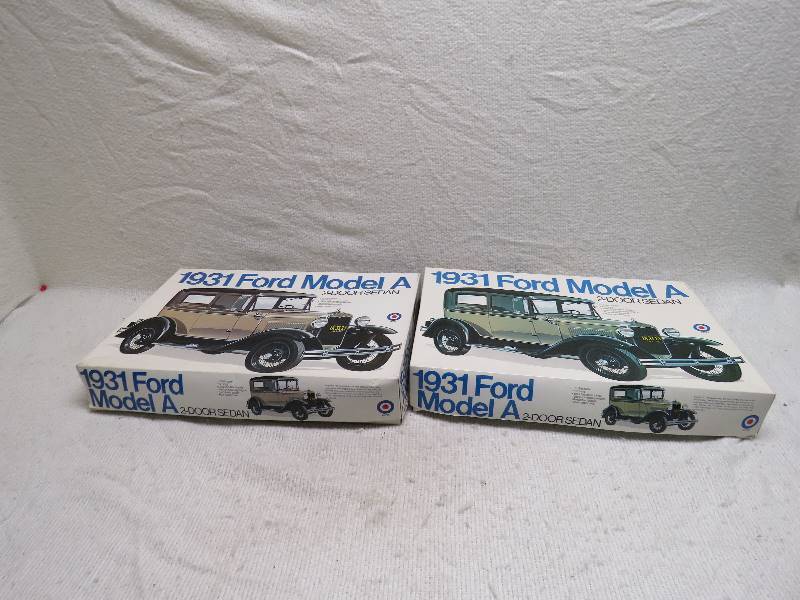 lot 458 image: Model A Model Kits