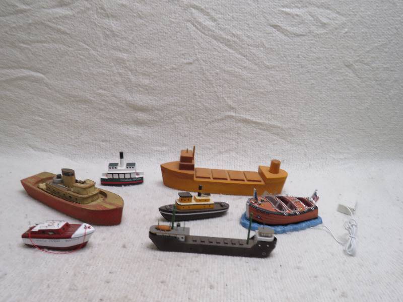 lot 470 image: Vintage Ships