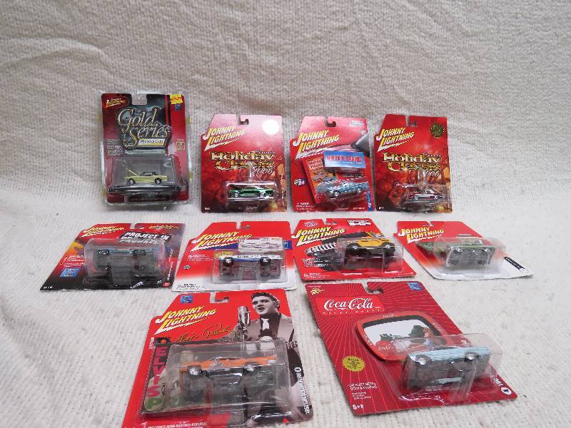 lot 473 image: Collectible Cars