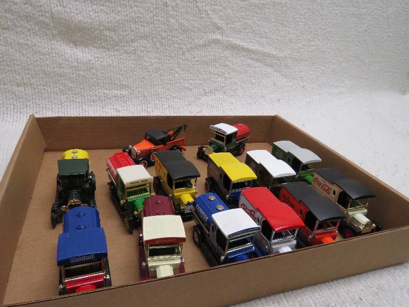 lot 489 image: Antique Trucks
