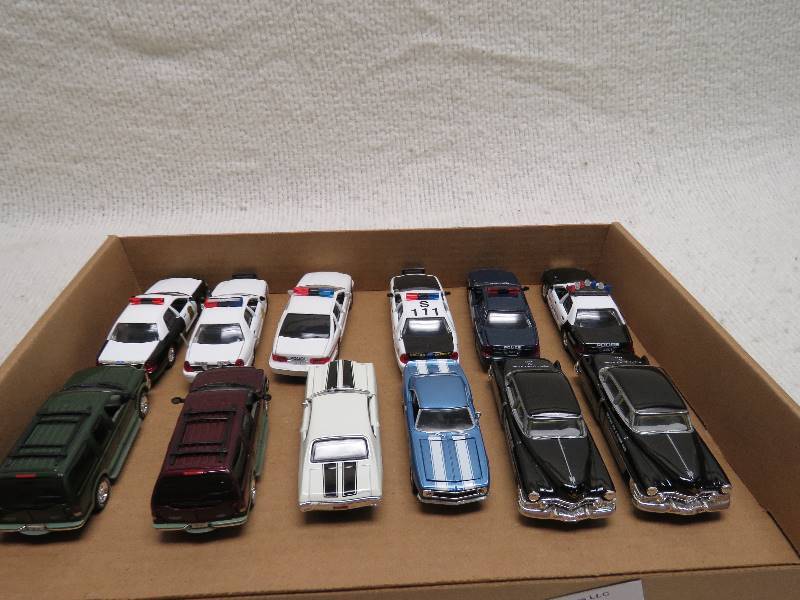 lot 524 image: Collectible cars