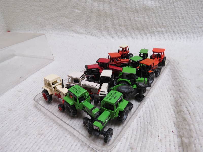 lot 540 image: Collectible Tractors