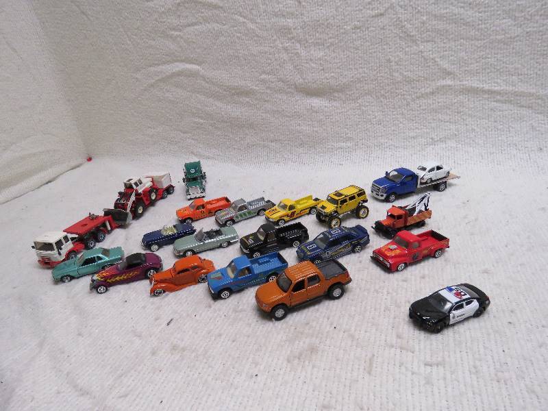 lot 553 image: Collectible cars