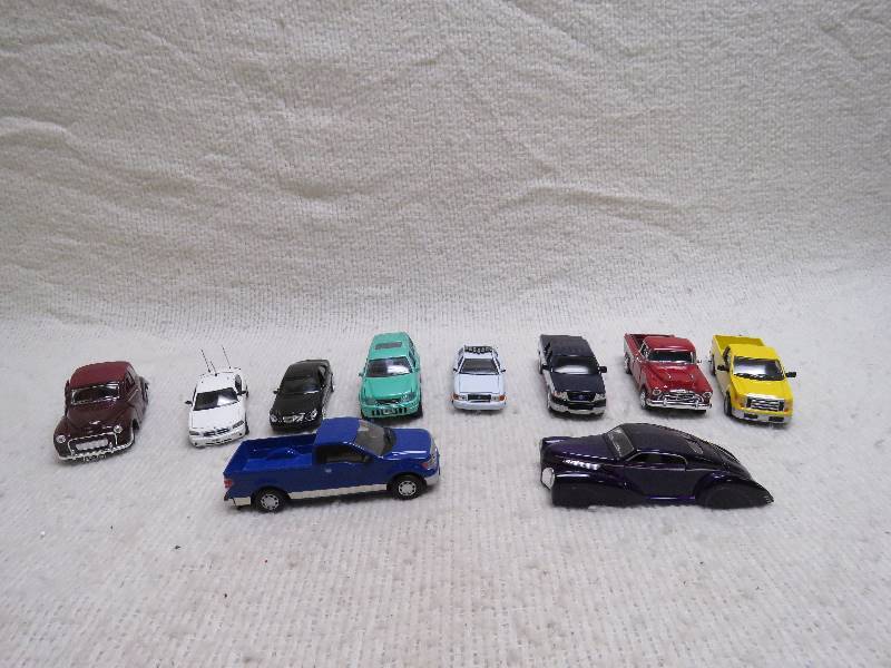 lot 564 image: Collectible cars