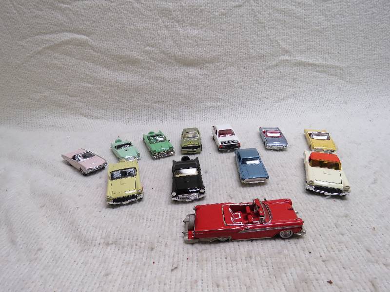 lot 573 image: Vintage Cars