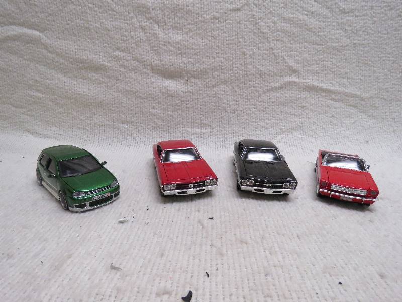 lot 602 image: Collectible cars
