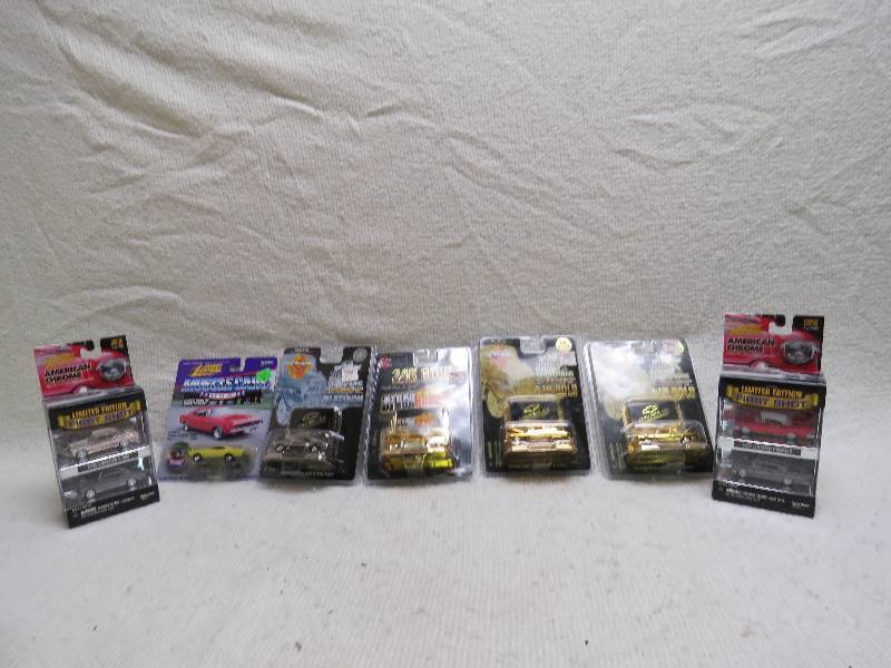 lot 615 image: Collectible cars