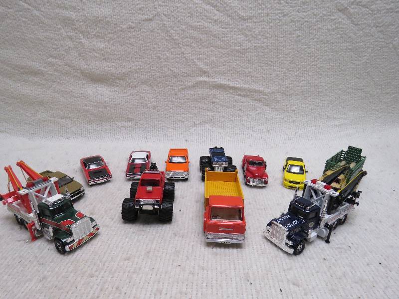 lot 618 image: Collectible cars