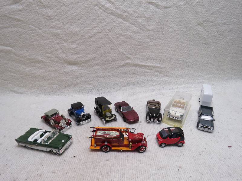 lot 637 image: Vintage cars