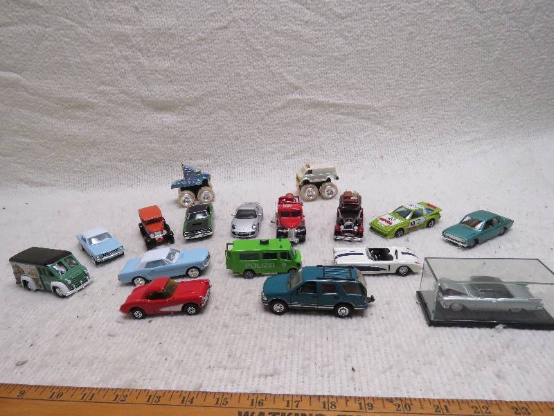 lot 669 image: Vintage cars