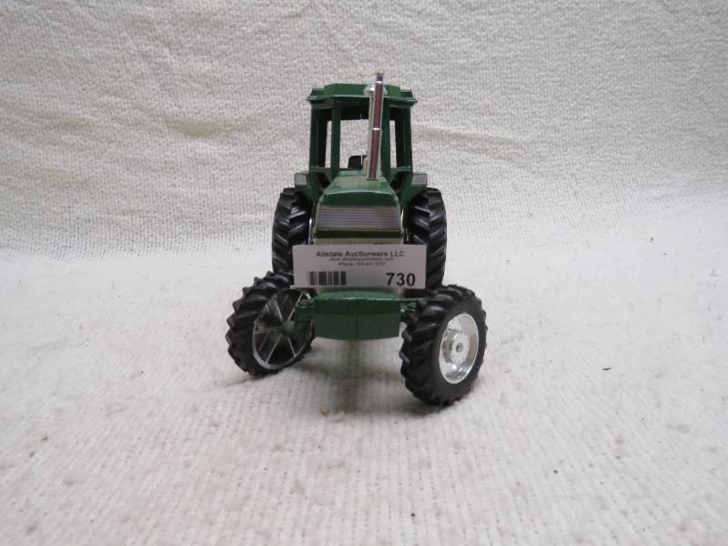 lot 730 image: Vintage Oliver Tractor