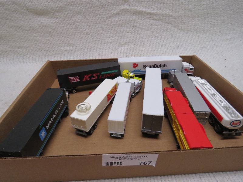 lot 767 image: Collectible Trucks and Trailers
