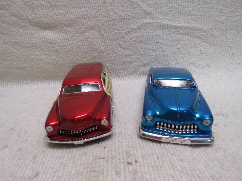 lot 800 image: Vintage cars