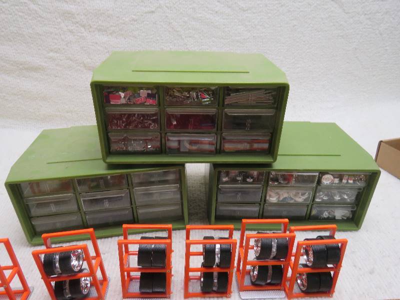 lot 801 image: Toy car parts