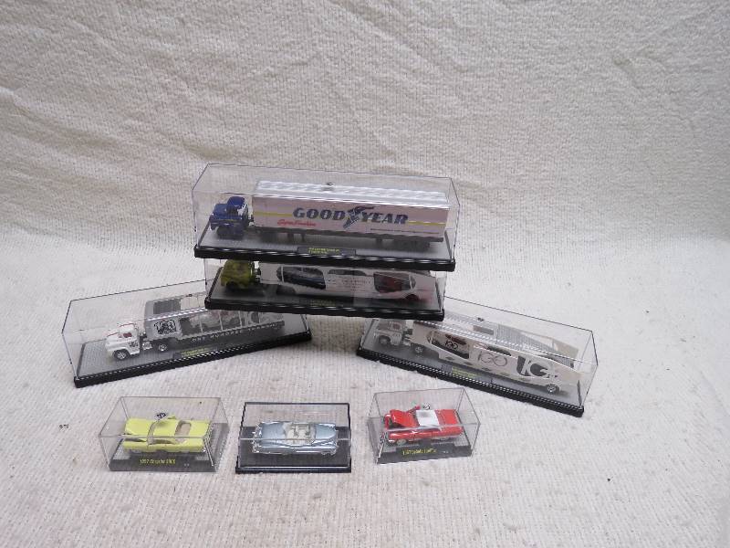 lot 827 image: Collectible cars