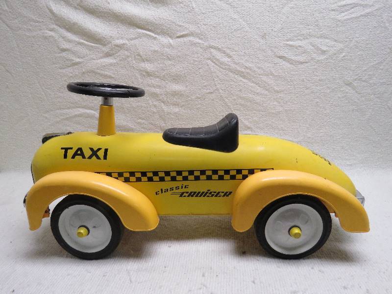 lot 208 image: Antique Ride on Toy Taxi