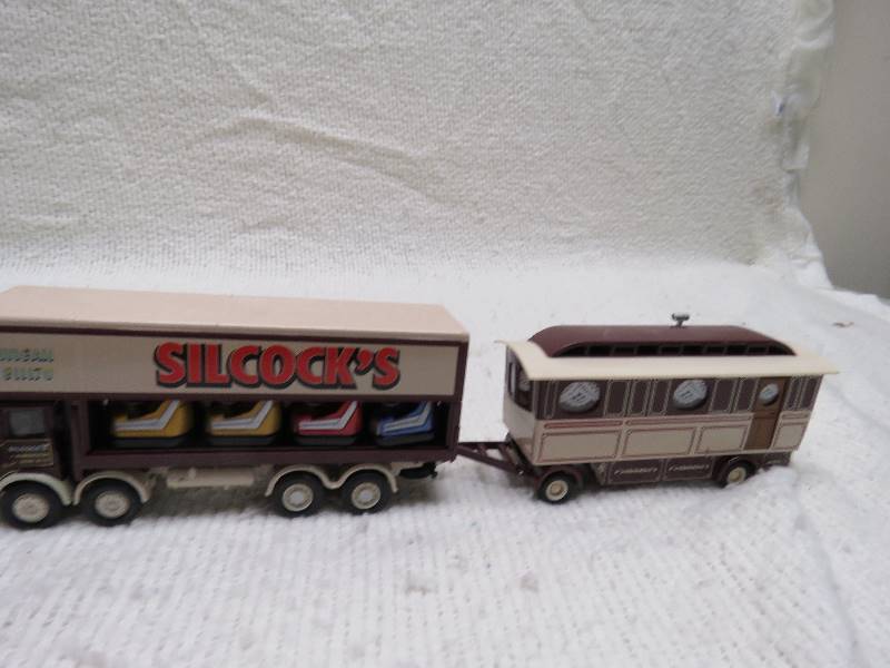 lot 216 image: Collectible Corgi Amusement Park Trucks