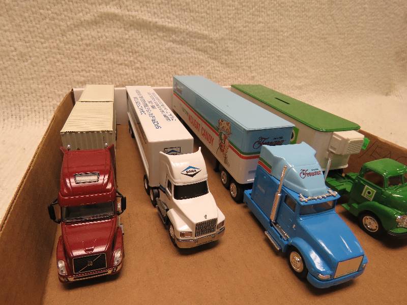 lot 217 image: Collectible Trucks and Trailers