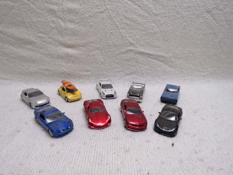 lot 223 image: Collectible cars